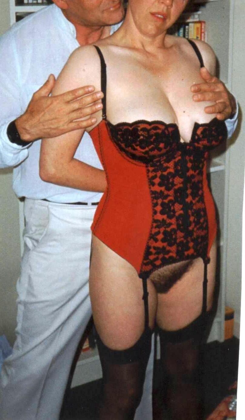 NON NUDE 
