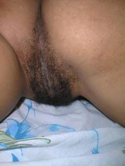 Thai hooker strips and spreads her legs in Bangkok, .