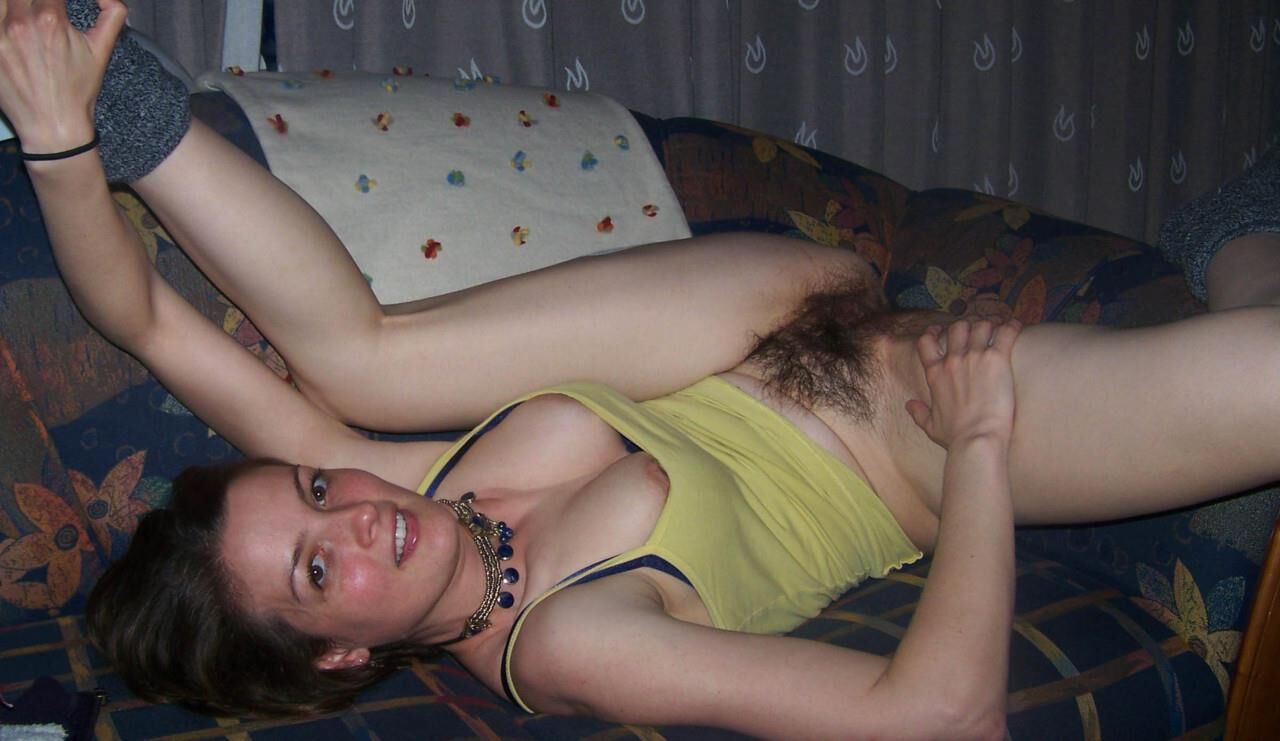 Amazing Mix of Amateur's With Hairy Natural Bushes 