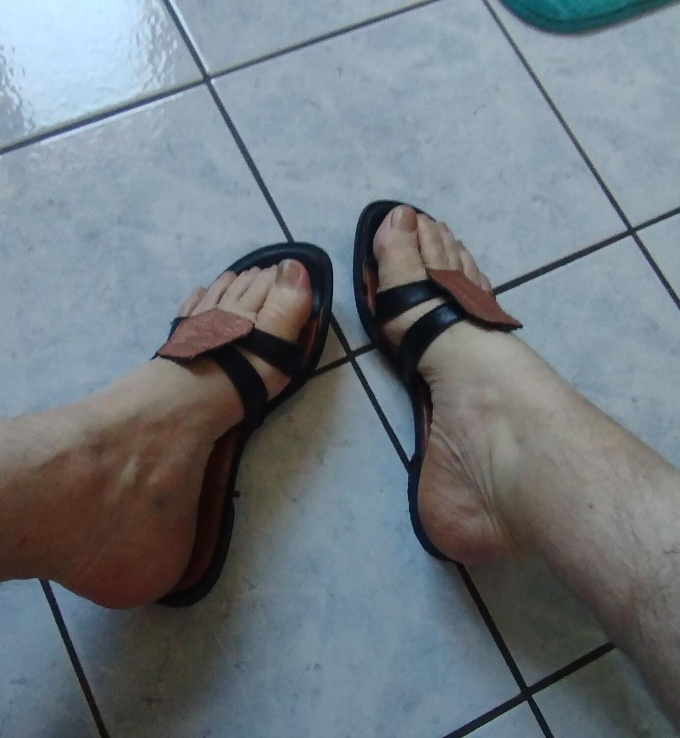 feet sandales 