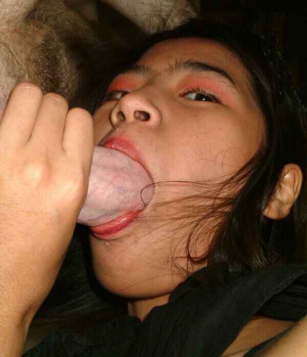 Vietnamese hooker blowjobs part 