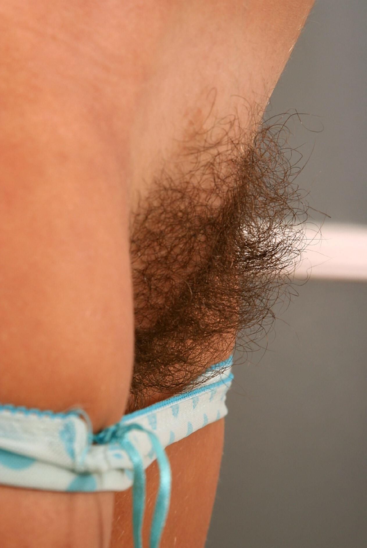 close ups hairy pussies from side look 