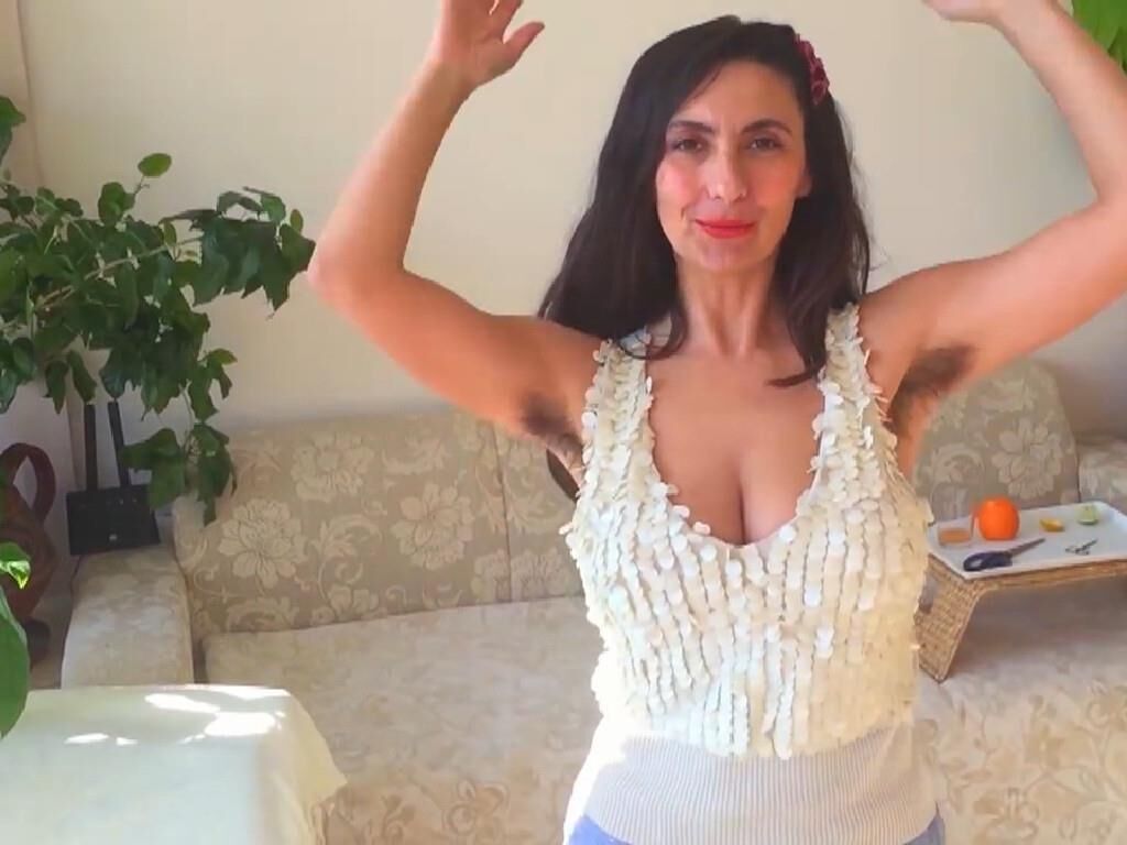 Beautiful Mature Woman With Hairy Armpits 