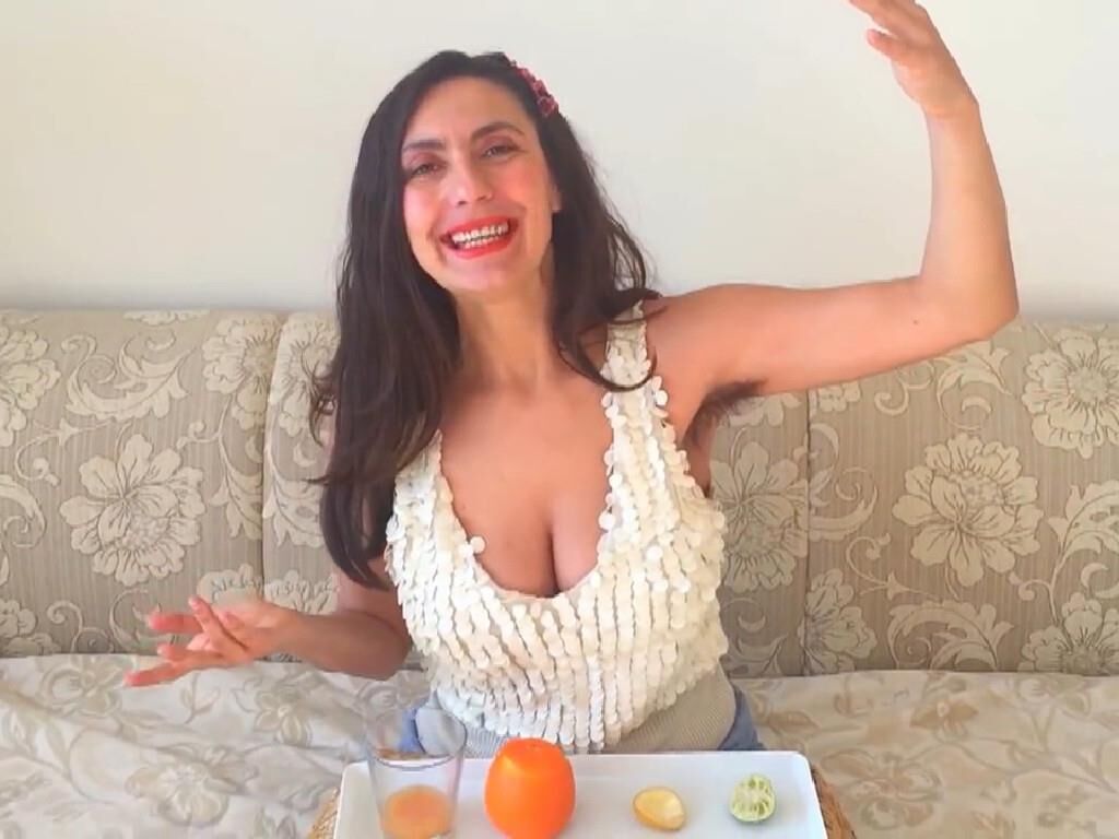 Beautiful Mature Woman With Hairy Armpits 