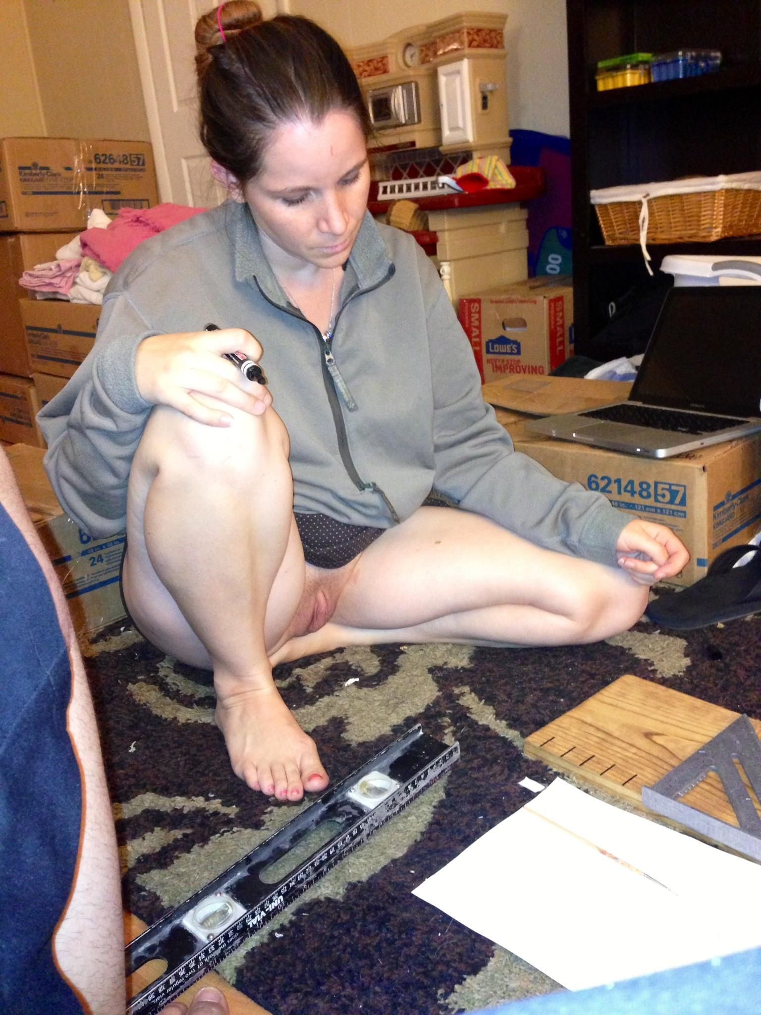 Bottomless DIY Babes