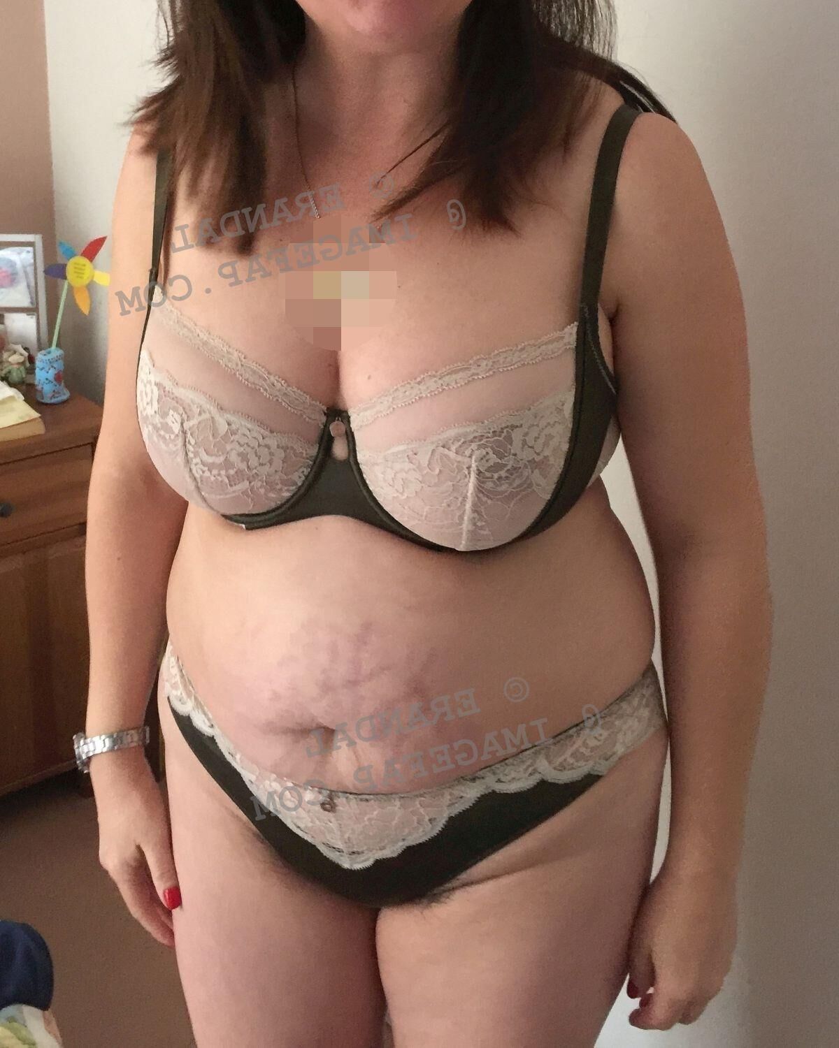 Milf peludo maduro con trabas con estrías