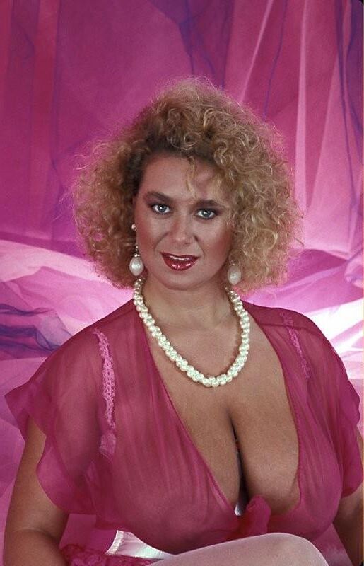 . Dee Dee Reeves. Vintage wank material