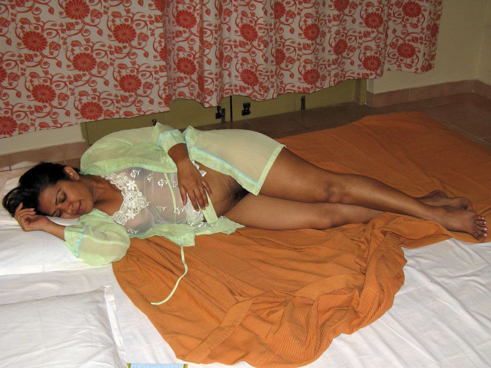 indian hairy amateur 