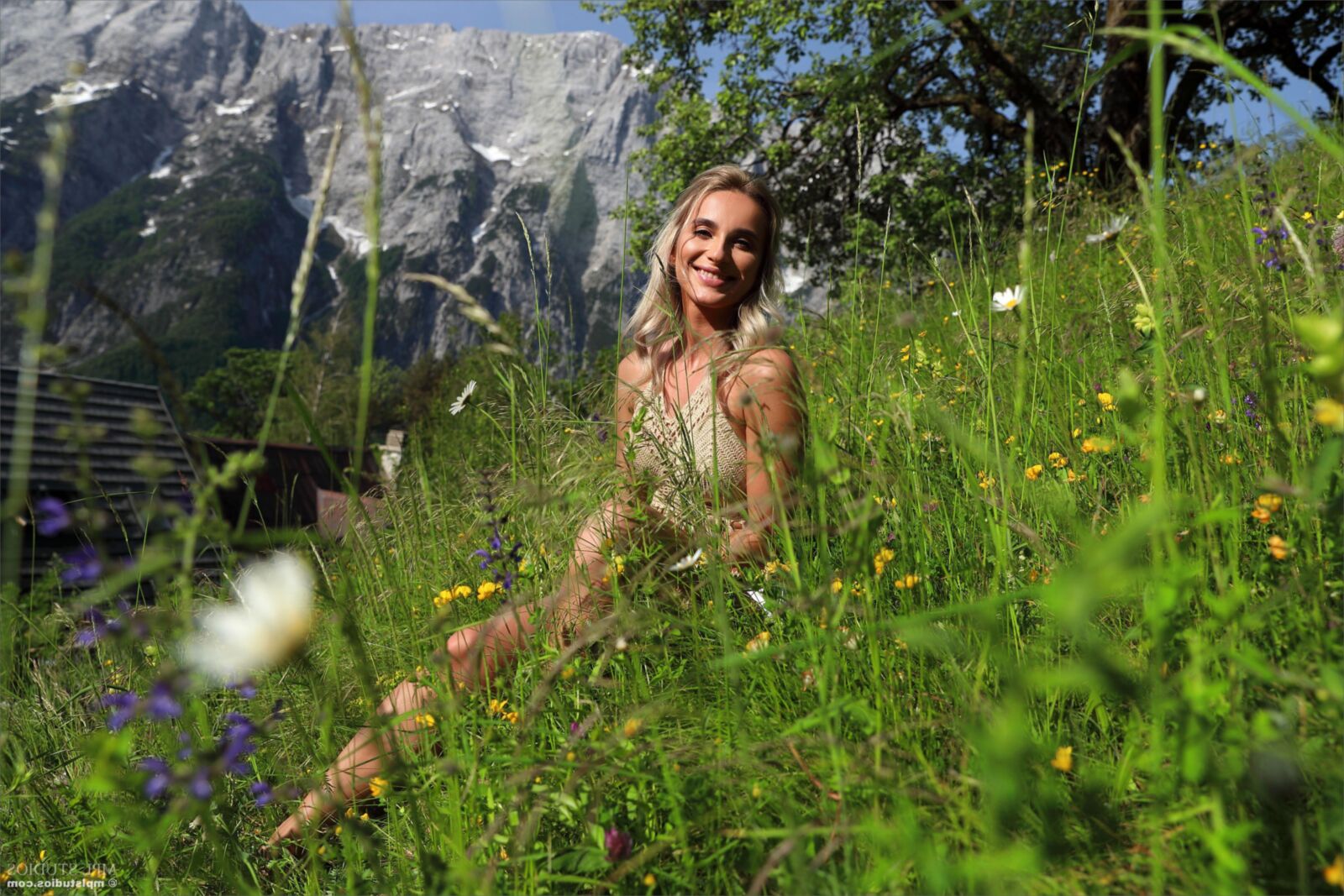 Cara Mell Mountain fresh