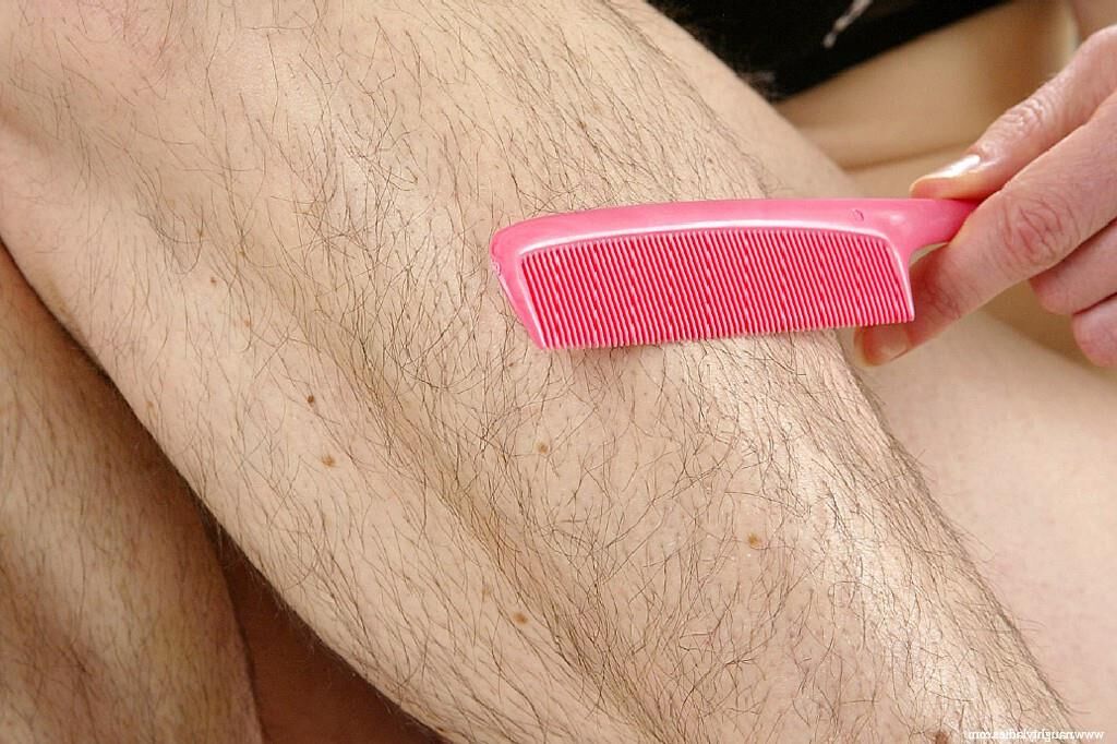 Roxanne's big hairy twat