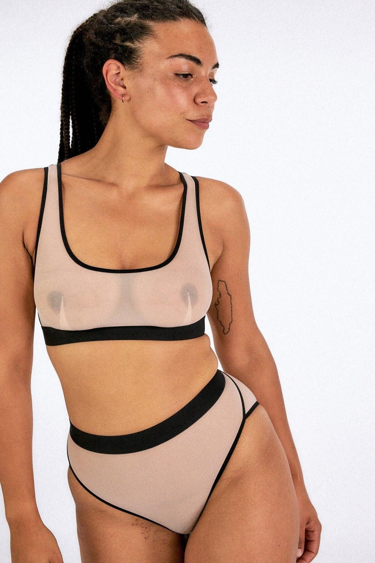 Lafilledo Lingerie et ses putains