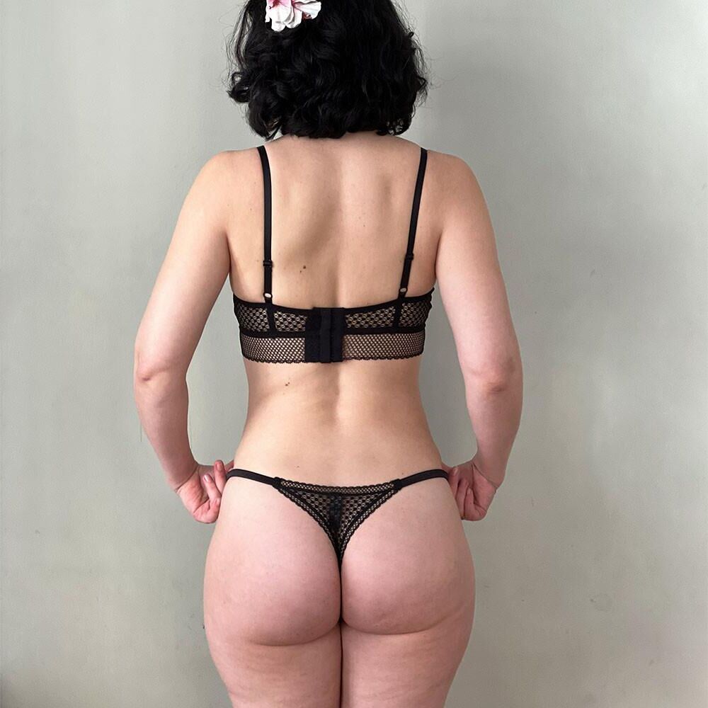 	Amour fou Lingerie et ses femmes poilues
