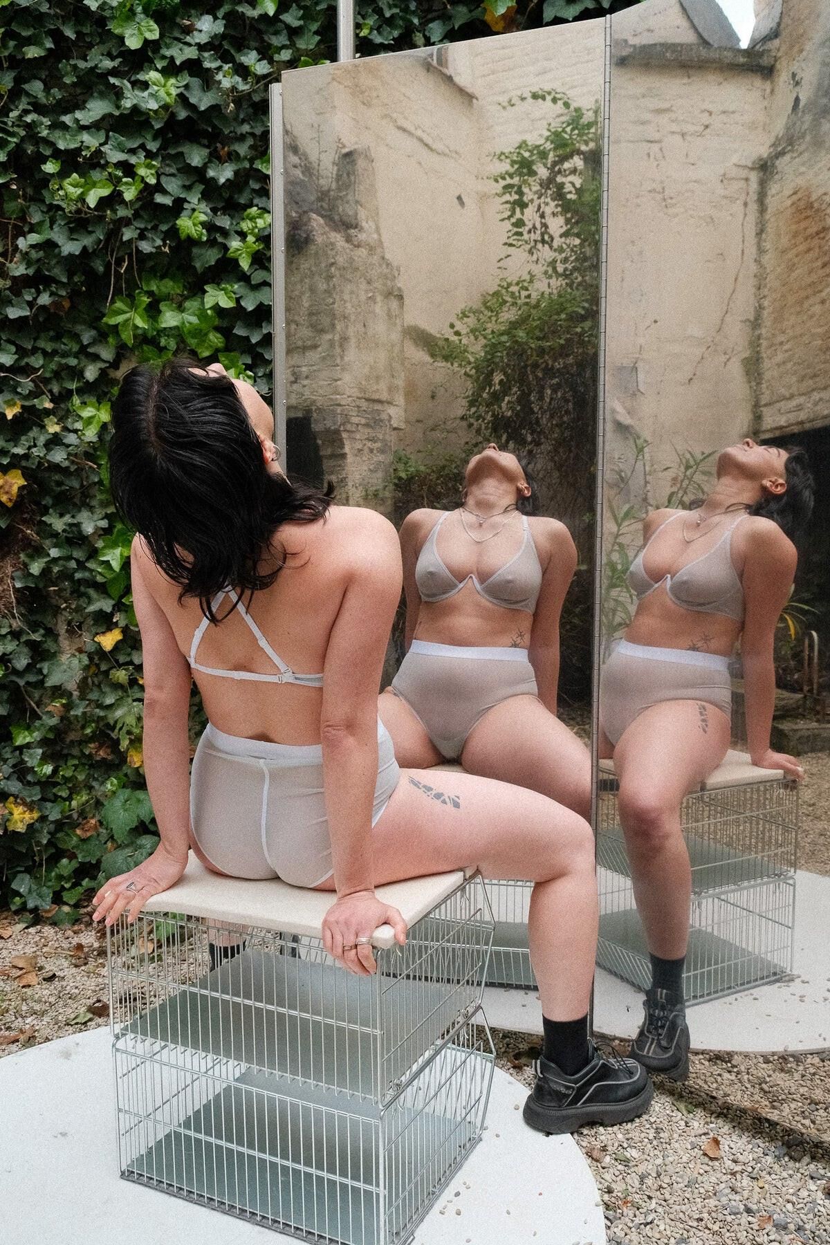 Lafilledo Lingerie et ses putains
