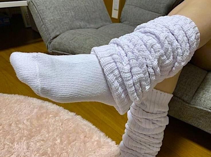 As meninas asiáticas usam meias? 