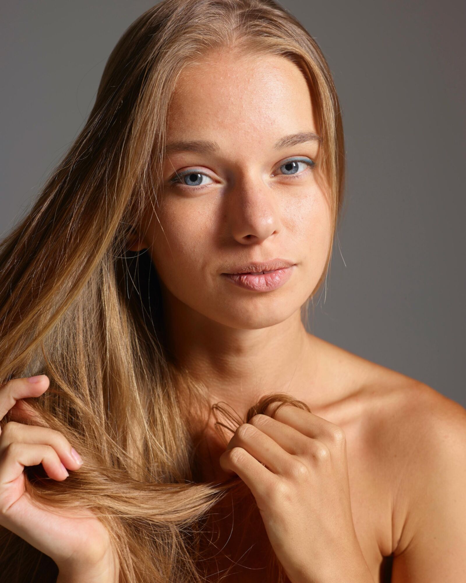 Milena Beautiful blues