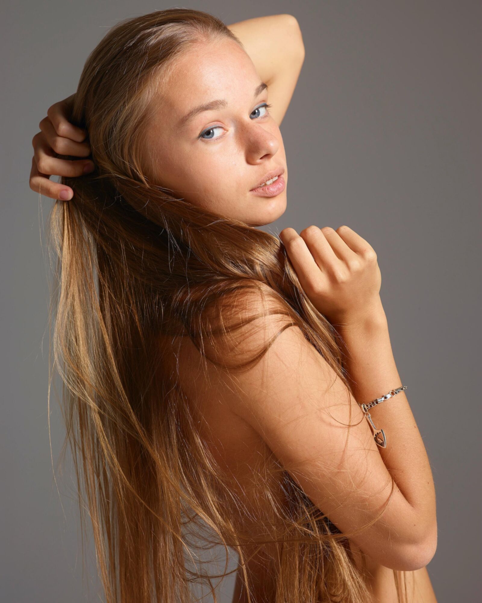 Milena Beautiful blues