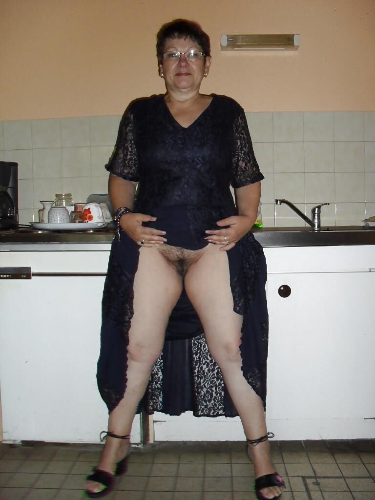 Marie peludo maduro de Francia y su gran coño