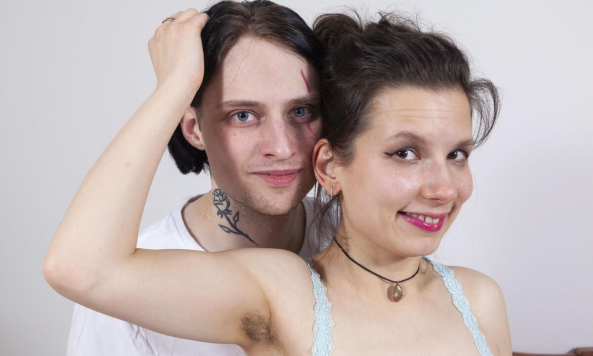 Tais Step Brother bate sua buceta peluda
