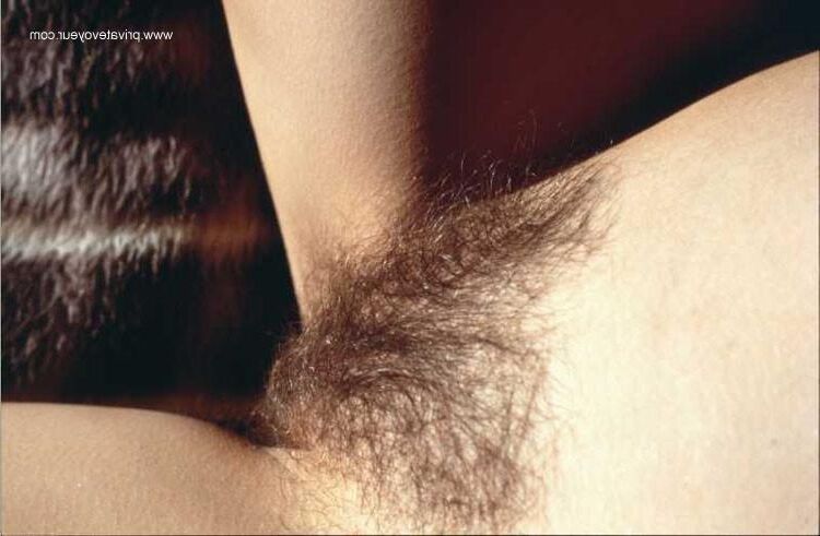 Bushy broads are better than bald