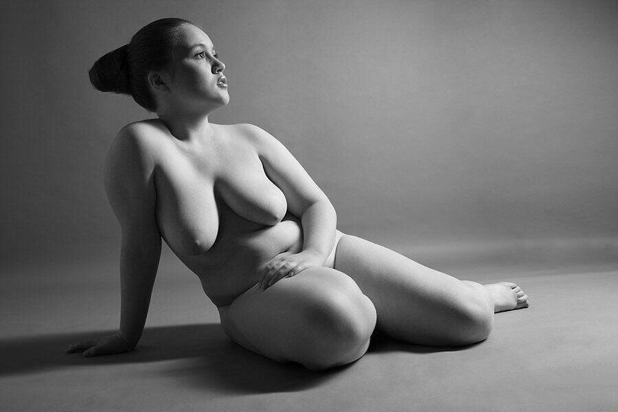 Modelo russo impressionante Anna