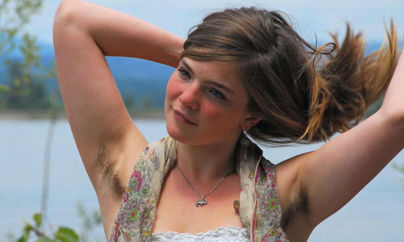 Hippiegoddess Araya Hairy Amateur Strips