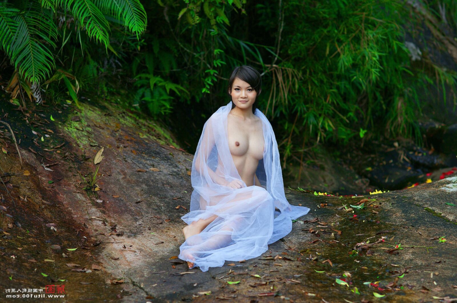 Litu Zhang M am See