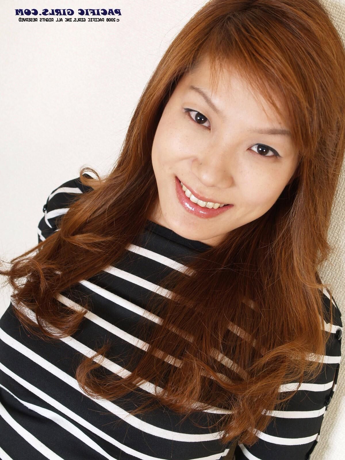Pacificgirls Kaede weiße Jungs mögen meine Muschi