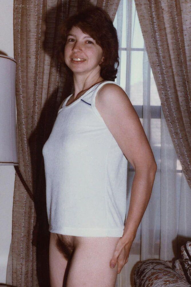 Vintage Amateur Frau Ari