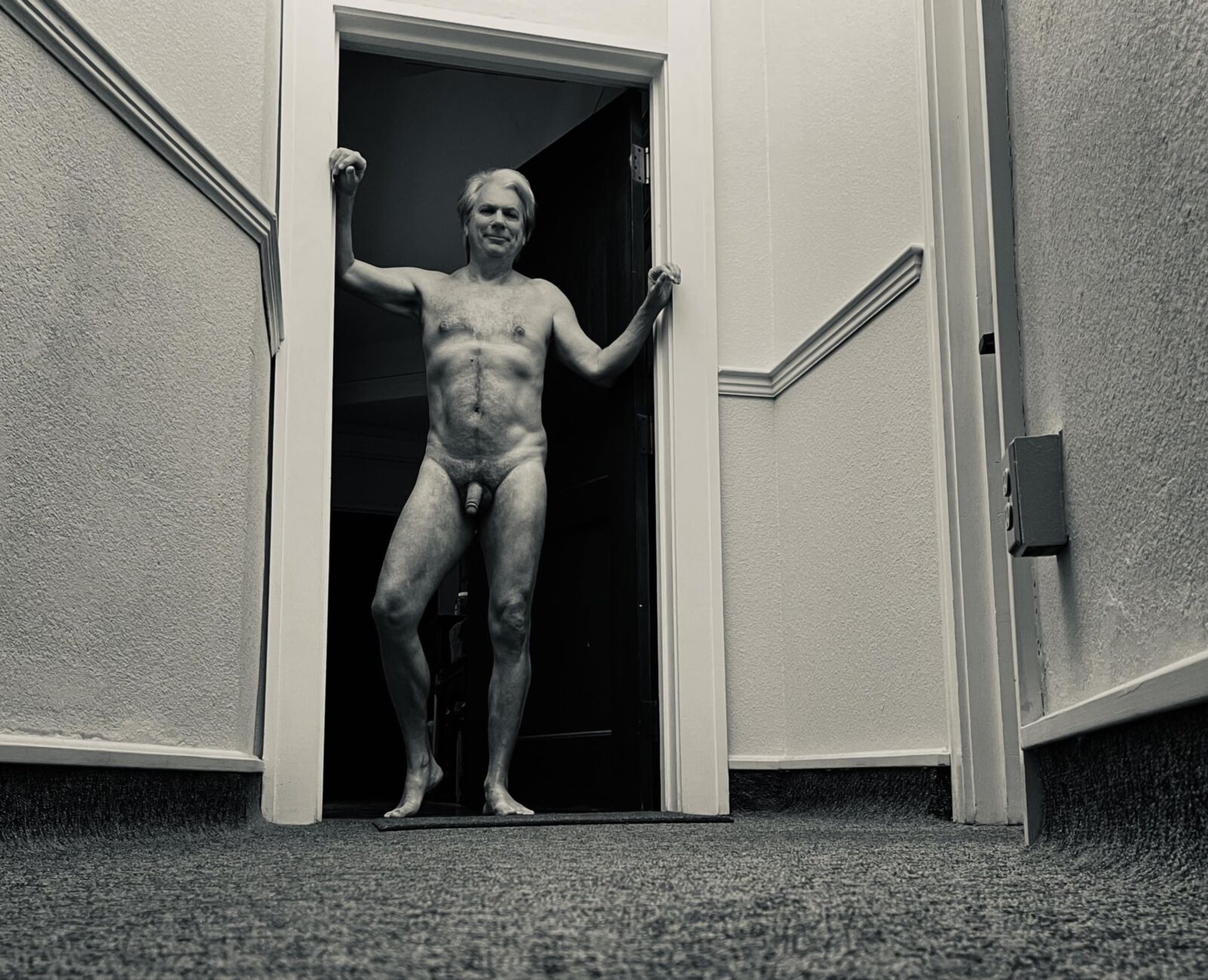 I Love to be Naked in Black and White