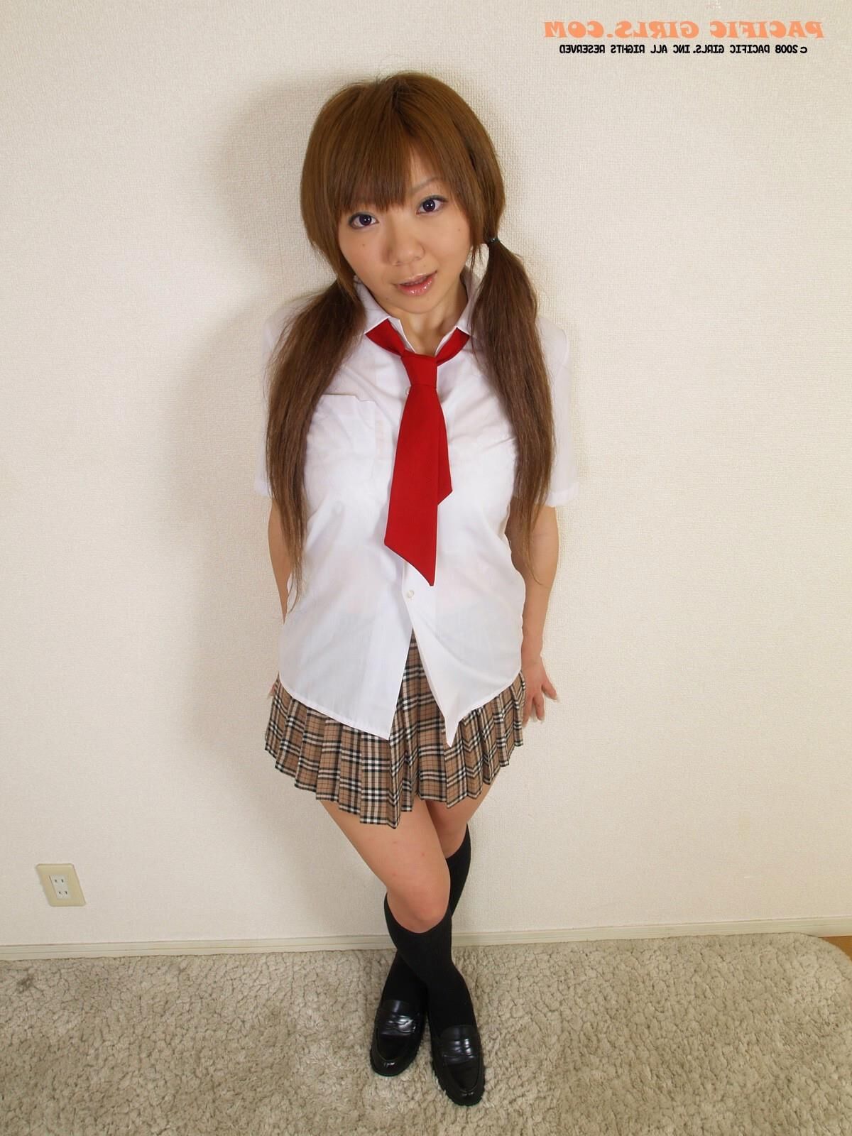 Pacificgirls Akari süßer Teenager