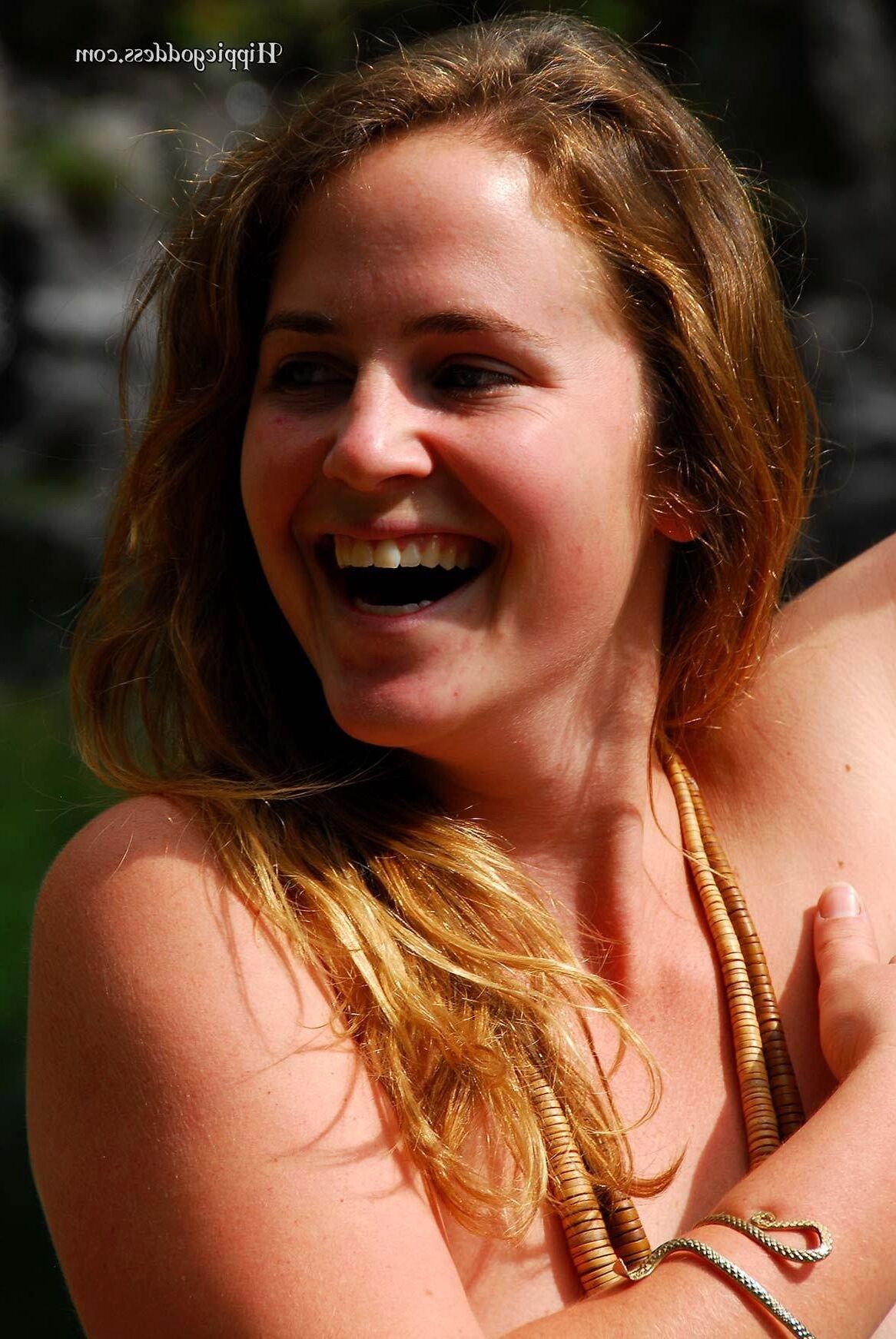Hippiegoddess Emmy feiert den Sommer