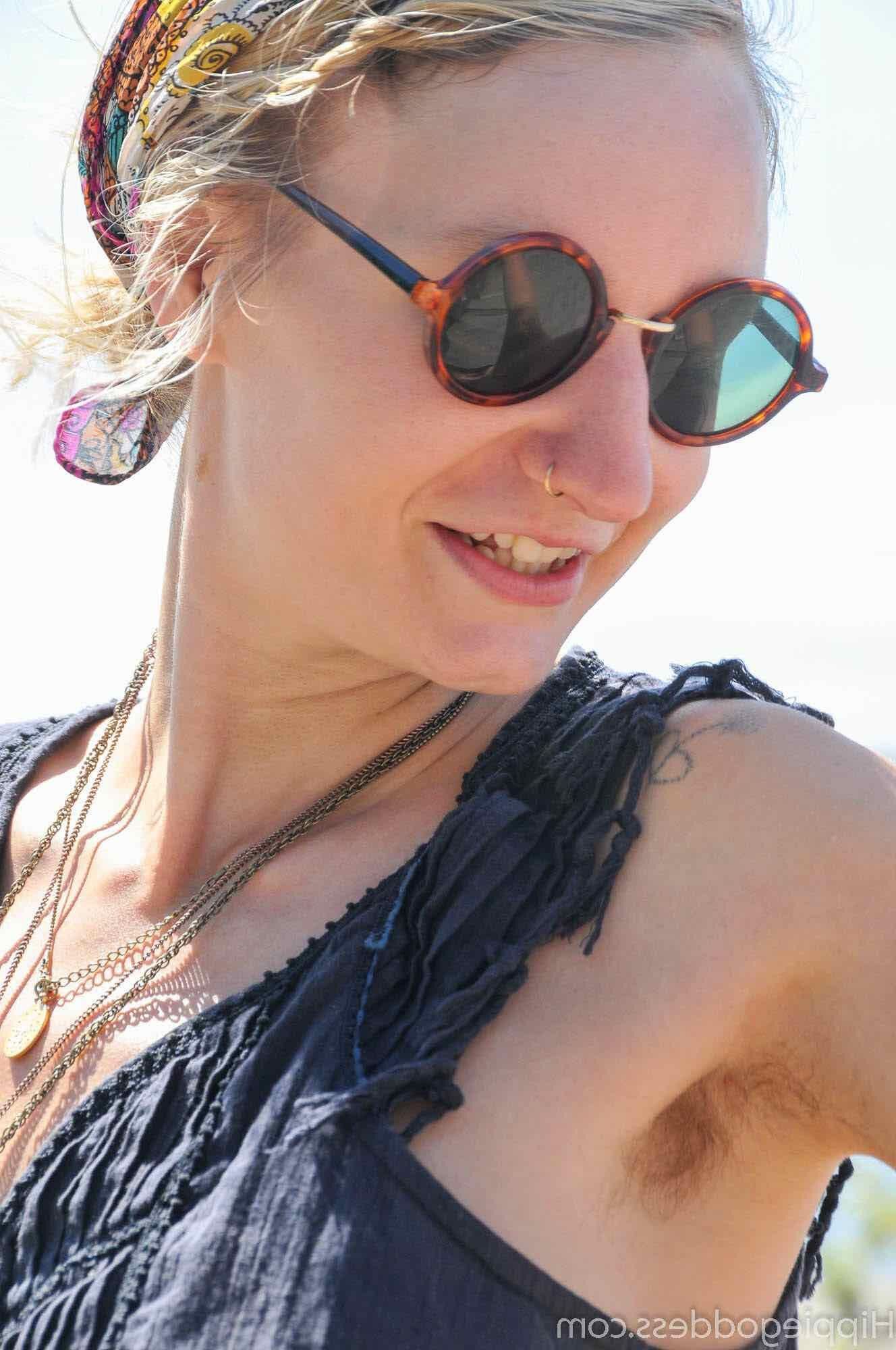 Hippiegoddess Andrómeda Sexier cuando está desnuda