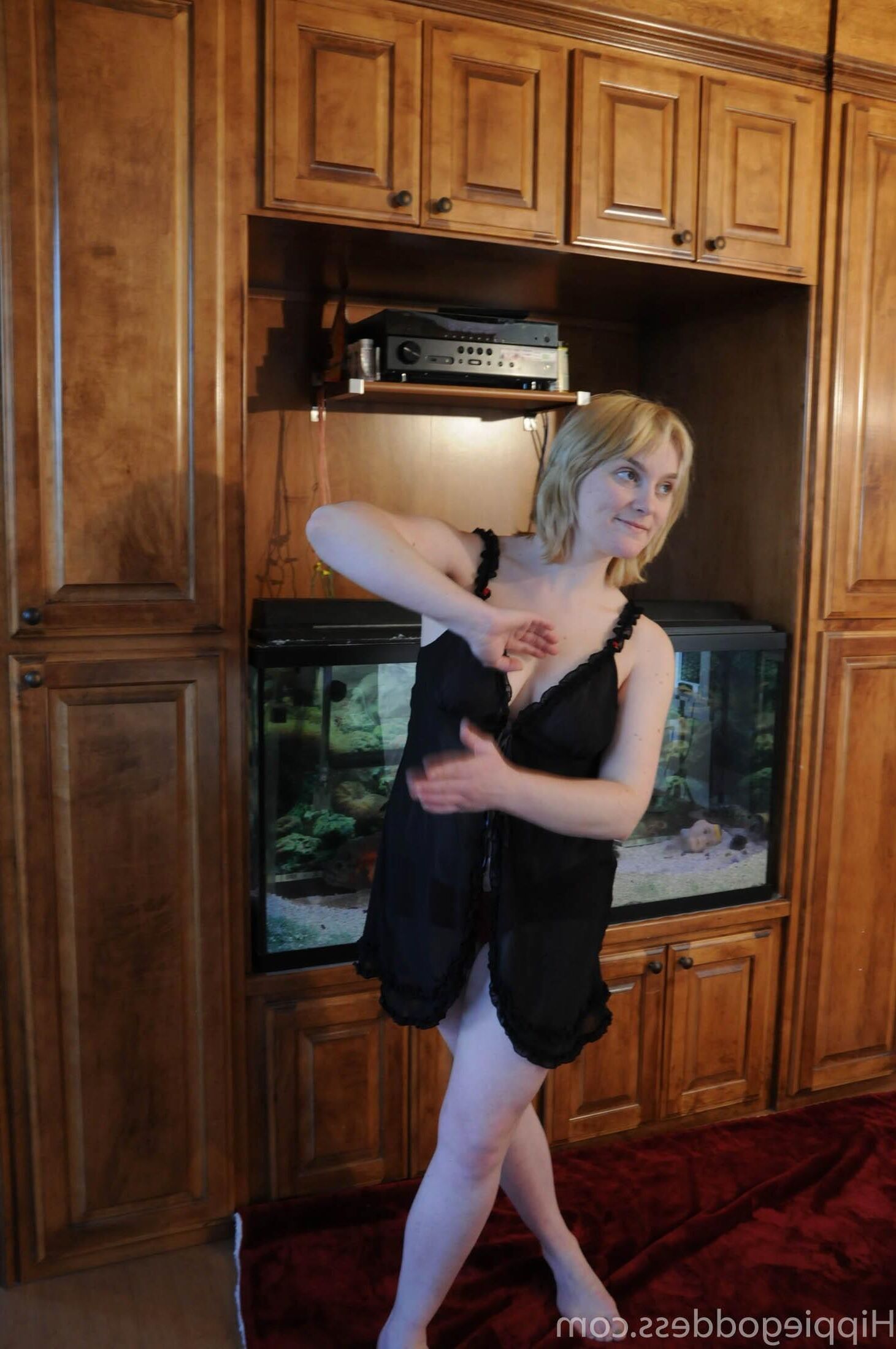 HippieGoddess TESSY SNOWFLOWER Home nudist