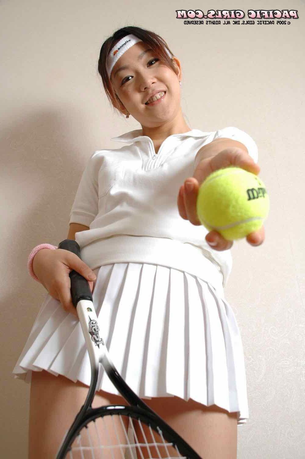Pacificgirls akiko n'importe qui pour le tennis