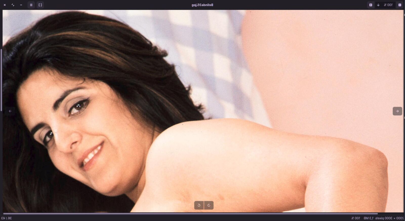 VALERIE J'AIME TON CUL TOUFFU ET TES MAGNIFIQUES LOCHES