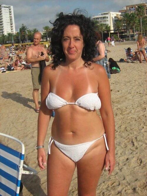Sexy Spanish wife Maria