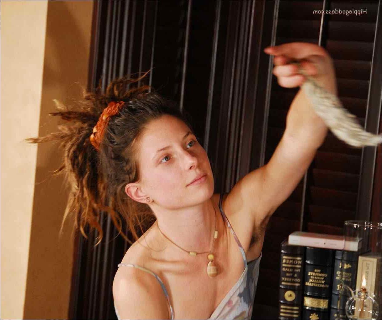 Hippiegoddess serquet the bailarín