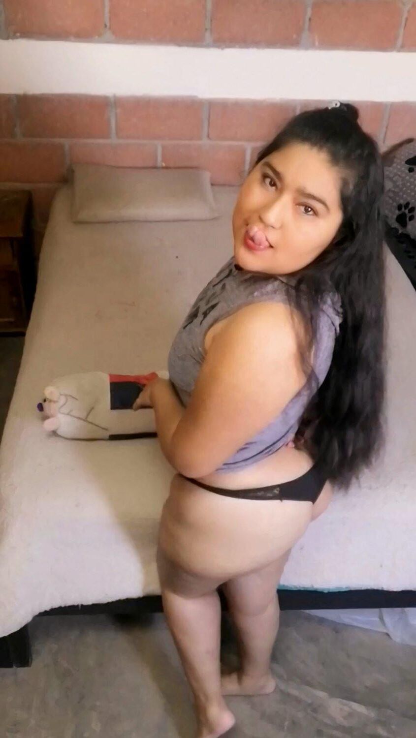Latinas n Gorditas I cum hard for 