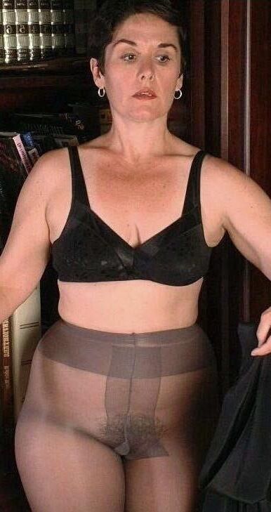 Mary Beth hairy milf in pantyhose