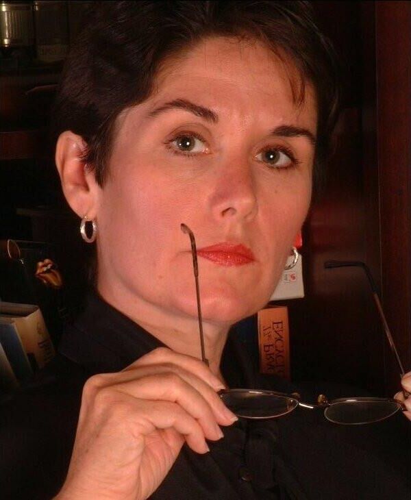 Mary Beth hairy milf in pantyhose