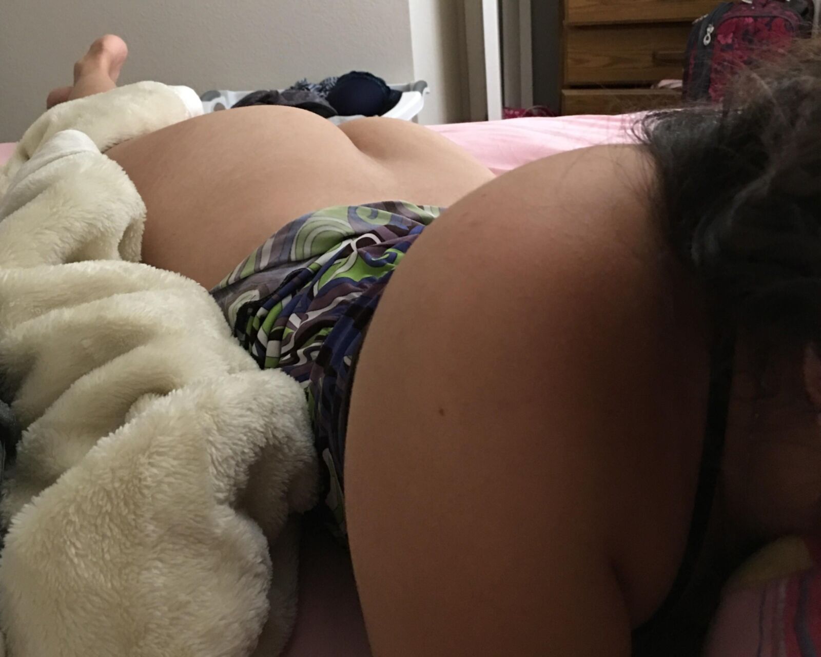 Unaware Amateur Brunette