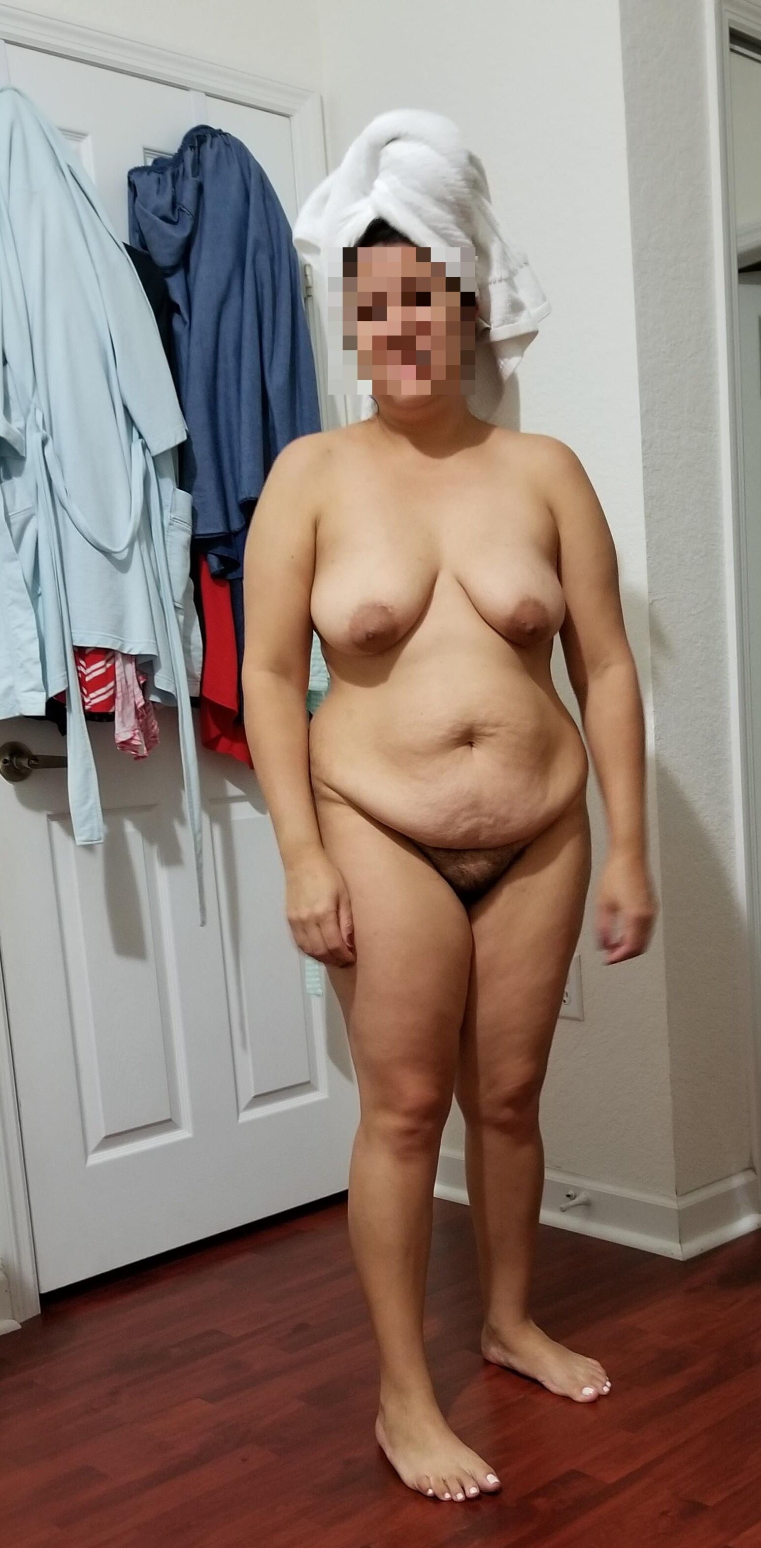 Hefty Woman Hairy or Shaved
